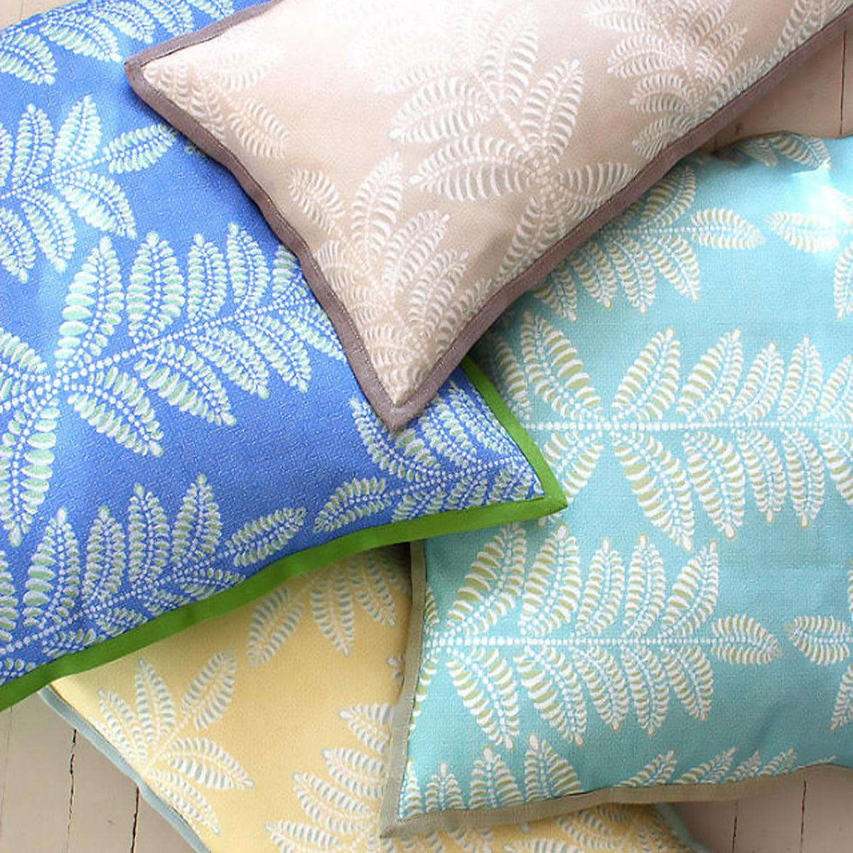 Chiswick Fern- Royal Fabric