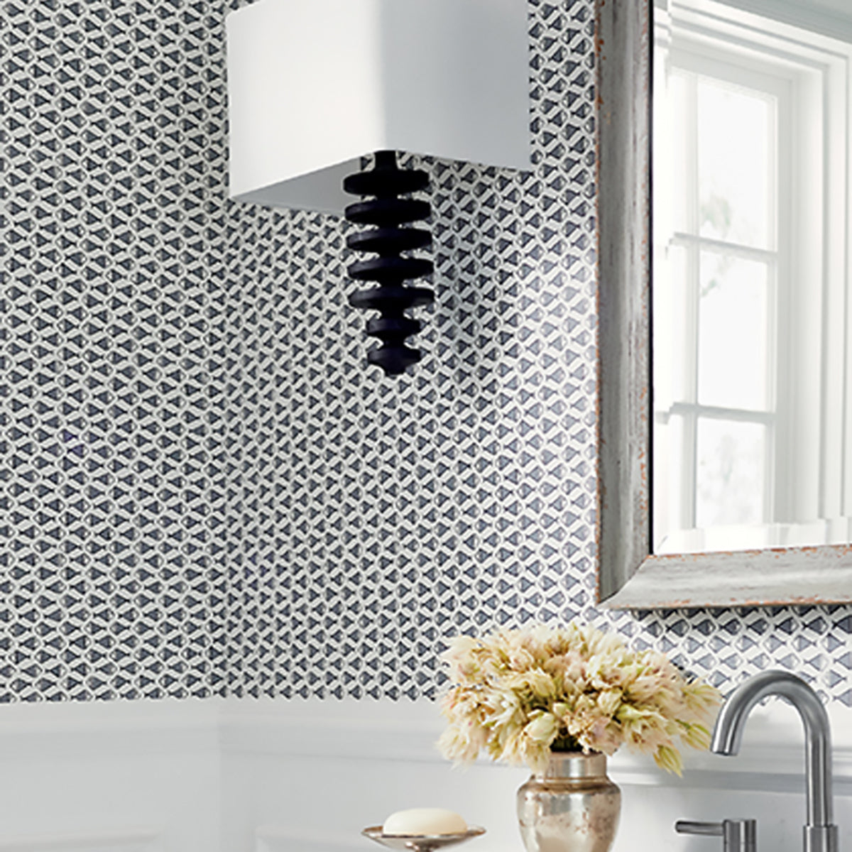 Thibaut Pisces T13328 Black