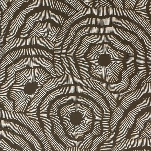 Brown circle geometric pattern on a white background